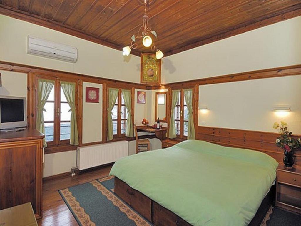 Hotel Stoikos Vyzítsa Pokój zdjęcie
