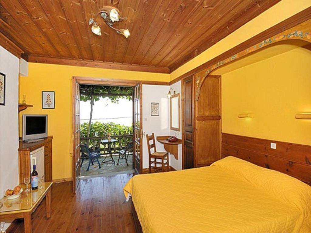 Hotel Stoikos Vyzítsa Zewnętrze zdjęcie